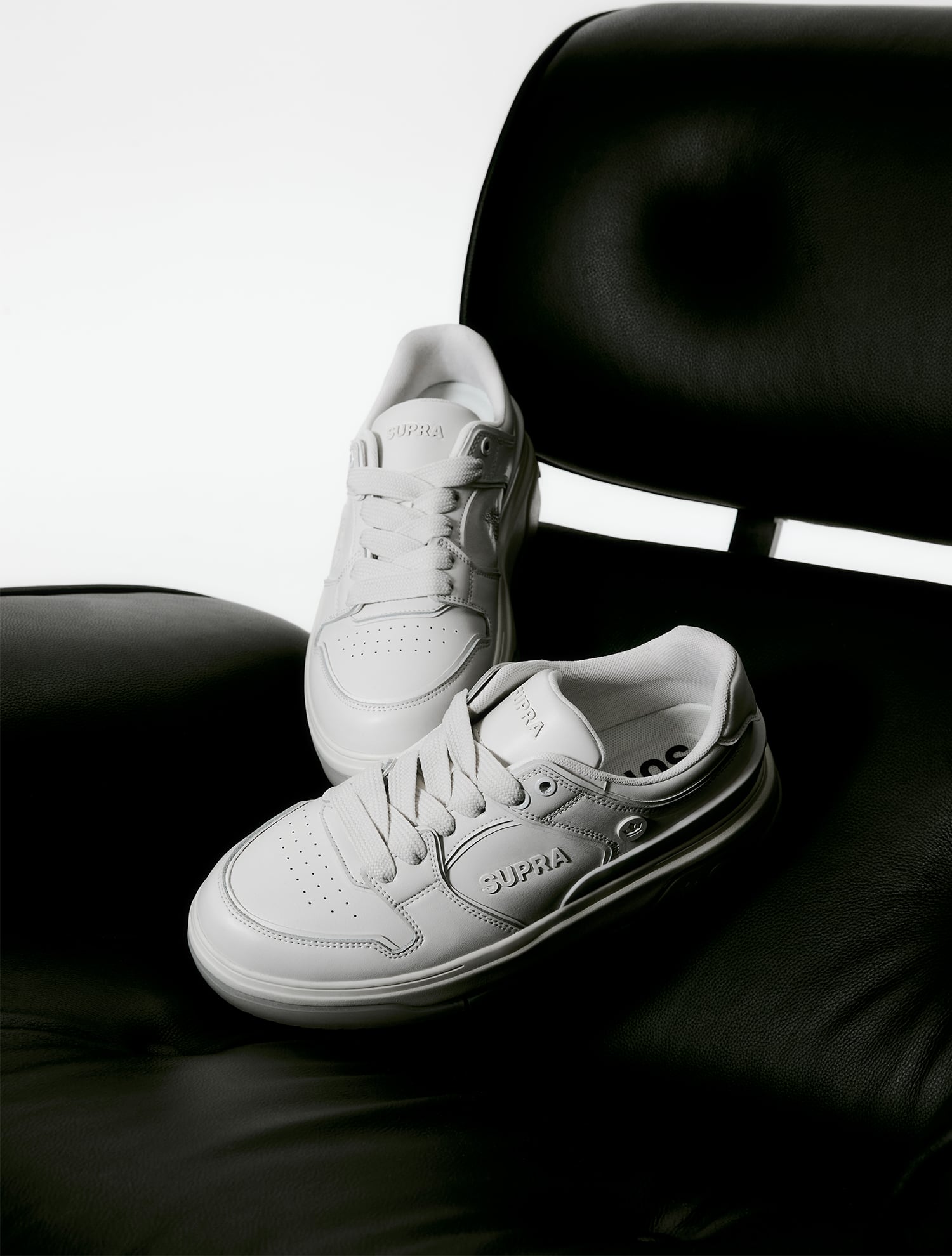 VAIDER X (White) - F&F Co.